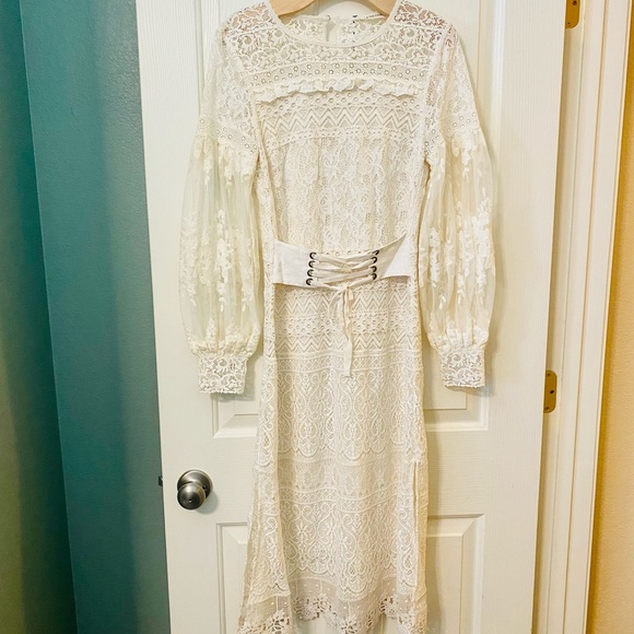 NWT Spell & the Gypsy Collective Cream Dawn Lace Belted Midi Dress - Picture 6 of 17